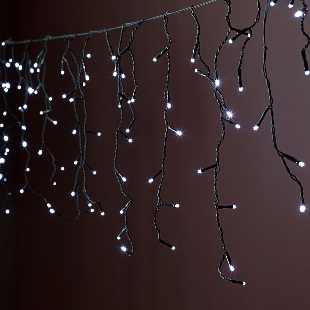 180 LED lempučių girlianda-varvekliai TROLLA