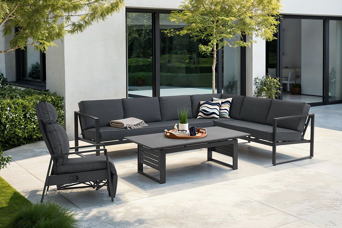 Sodo baldų komplektas VONGE Sofa: 271 x 64 x 208 cm. Stalas